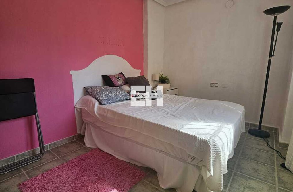 Revente - villa - Guardamar del Segura - Campomar