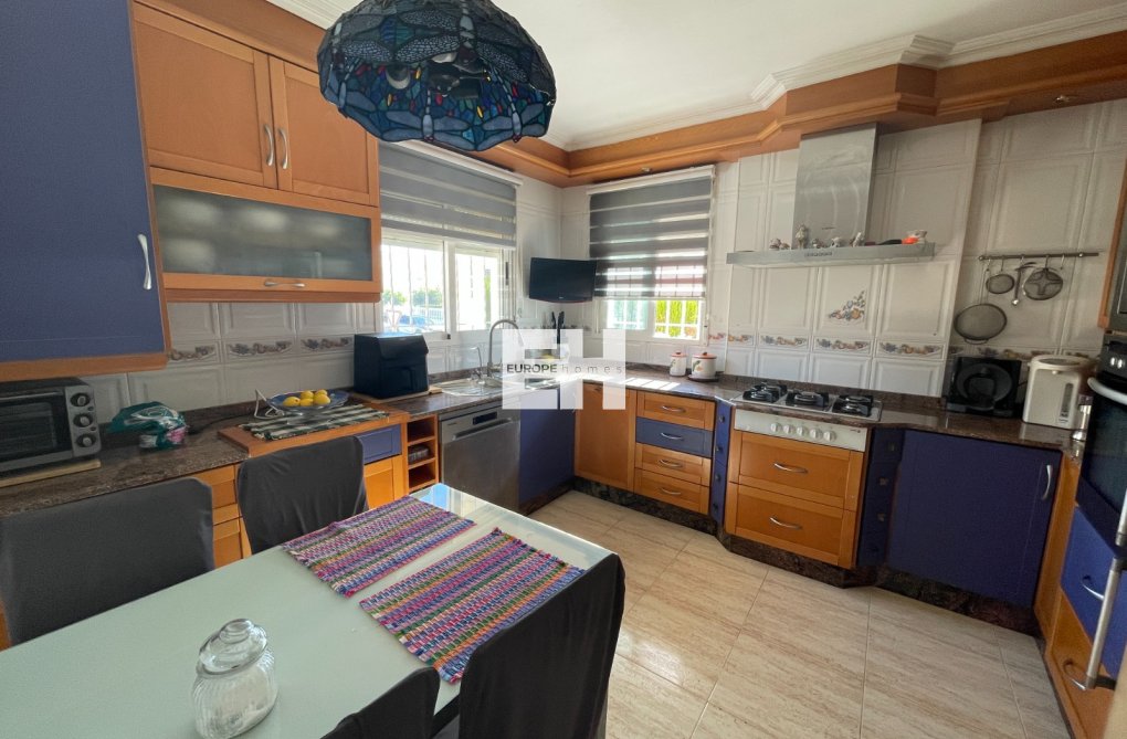 Revente - villa - Guardamar del Segura - Costa Blanca