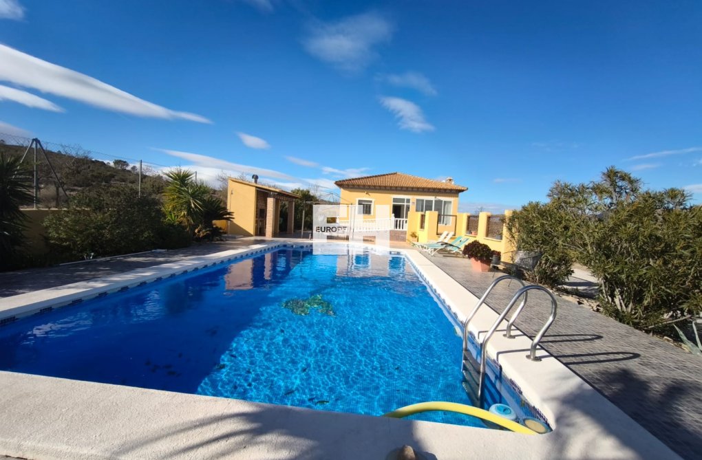 Revente - villa - Hondón de los Fráiles - Inland