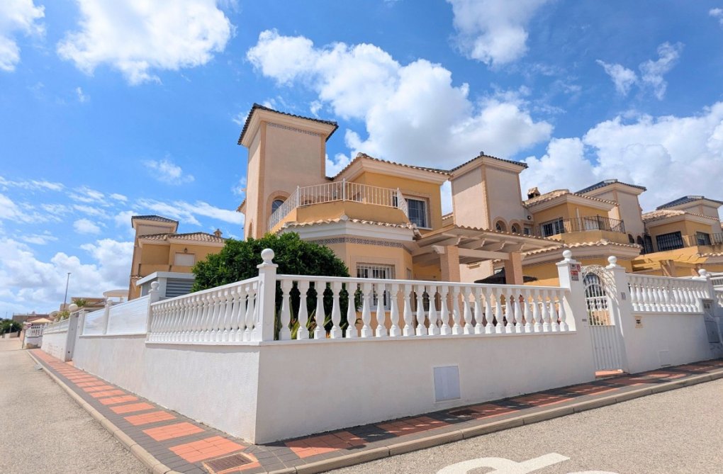 Revente - villa - Lo Crispin - Inland