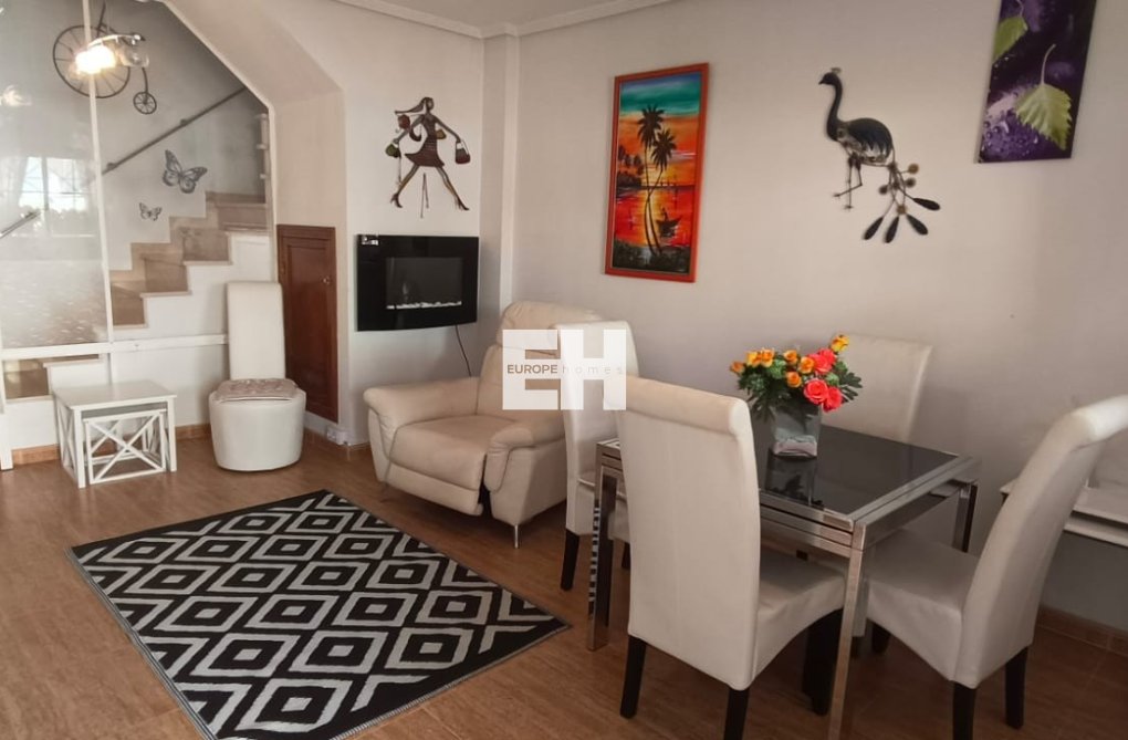 Revente - villa - Orihuela Costa - Costa Blanca