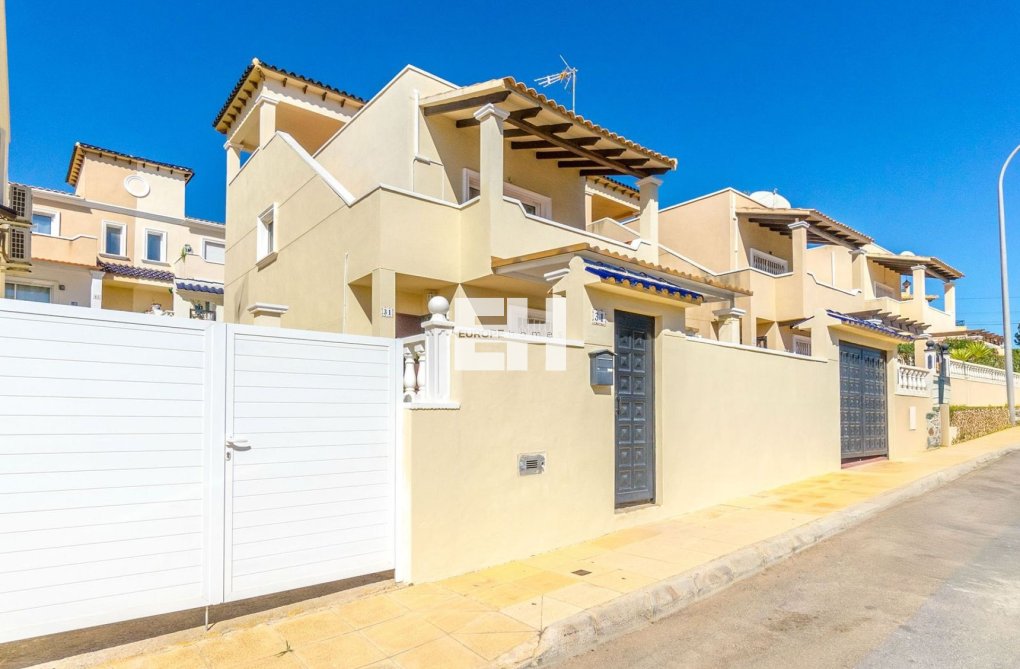 Revente - villa - Orihuela Costa - Costa Blanca