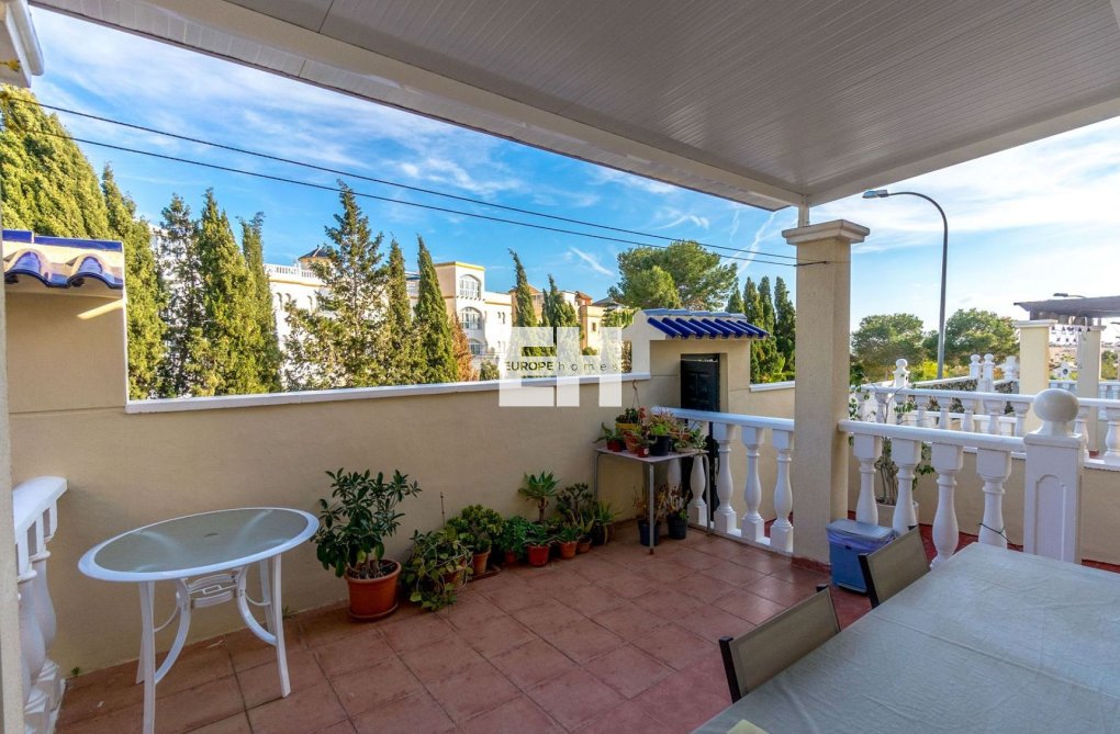 Revente - villa - Orihuela Costa - Costa Blanca