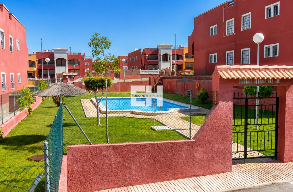 Revente - villa - Orihuela Costa - Costa Blanca