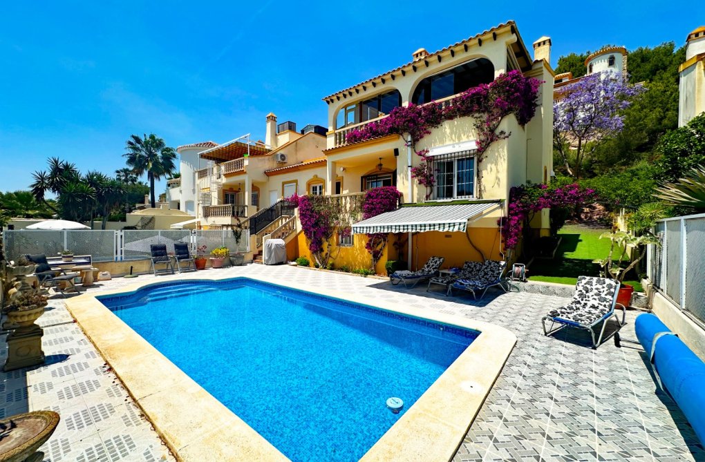 Revente - villa - Orihuela Costa - Costa Blanca