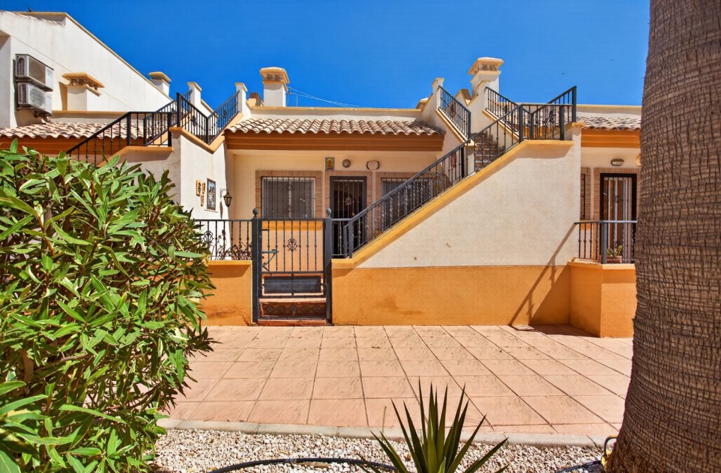 Revente - villa - Orihuela Costa - Costa Blanca