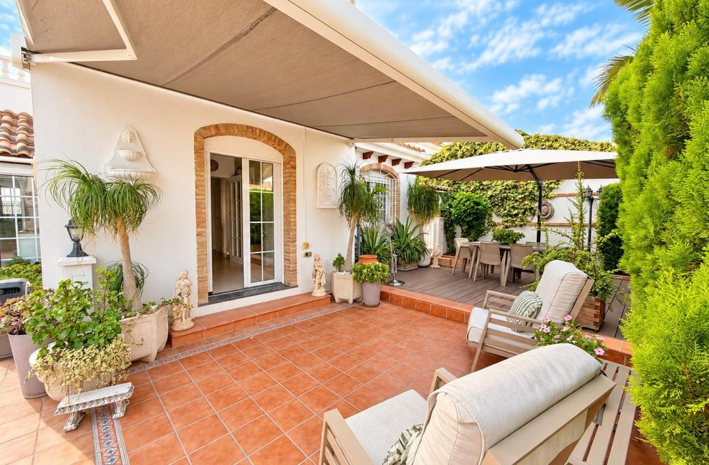 Revente - villa - Orihuela Costa - Costa Blanca