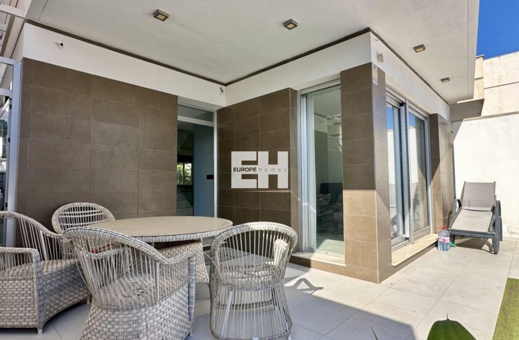 Revente - villa - Orihuela Costa - Lomas De Cabo Roig-los Dolses