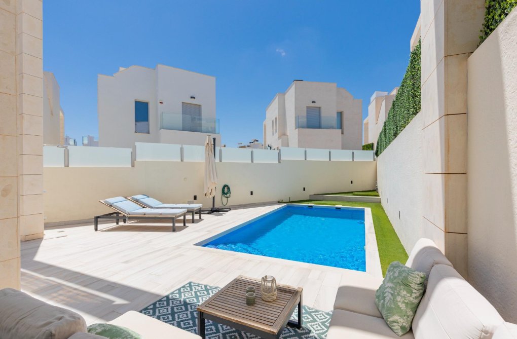 Revente - villa - Orihuela Costa - Lomas de Cabo Roig