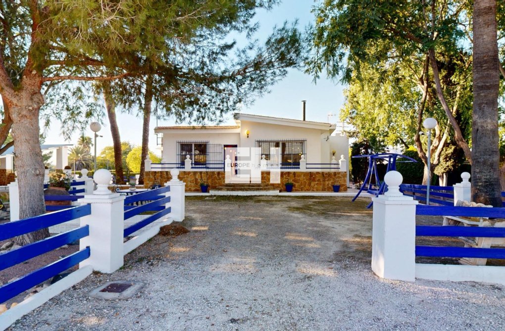 Revente - villa - Orihuela