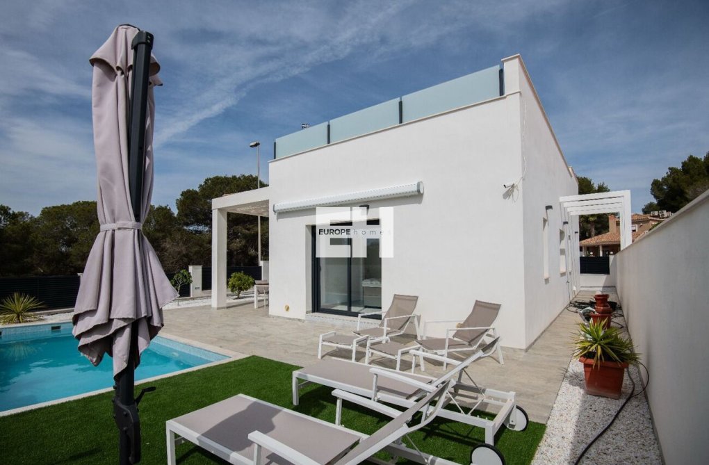 Revente - villa - Pinar de Campoverde - LOS ROMEROS