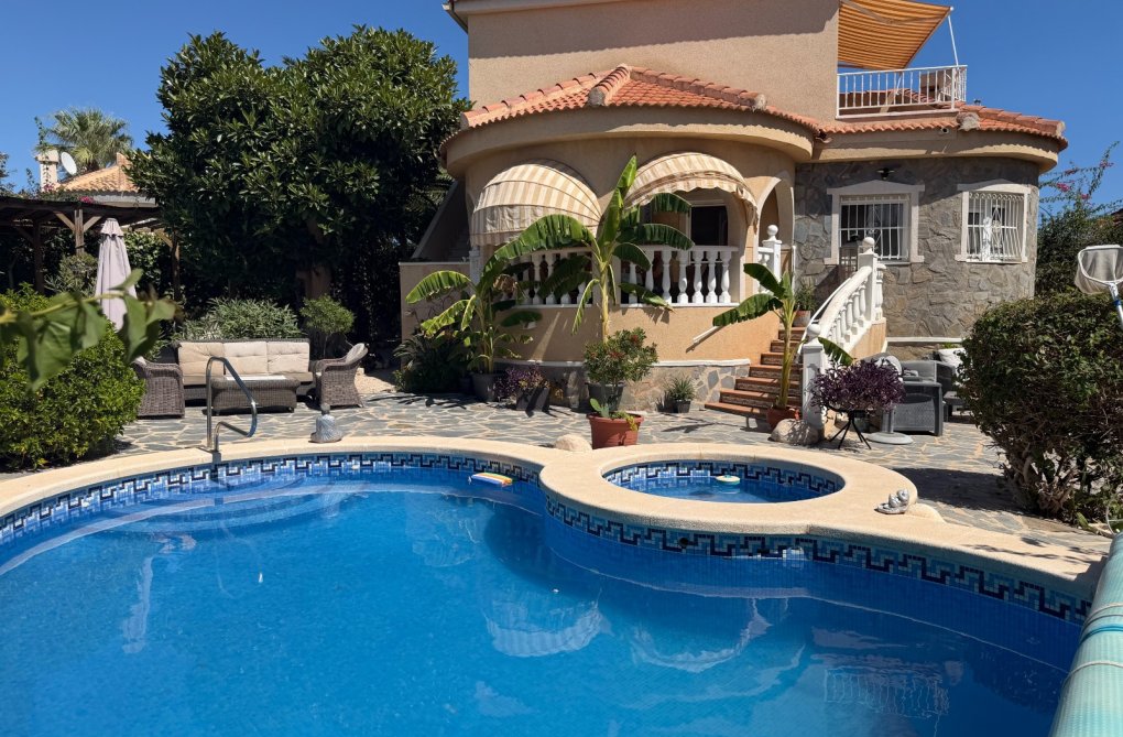 Revente - villa - Rojales - Inland