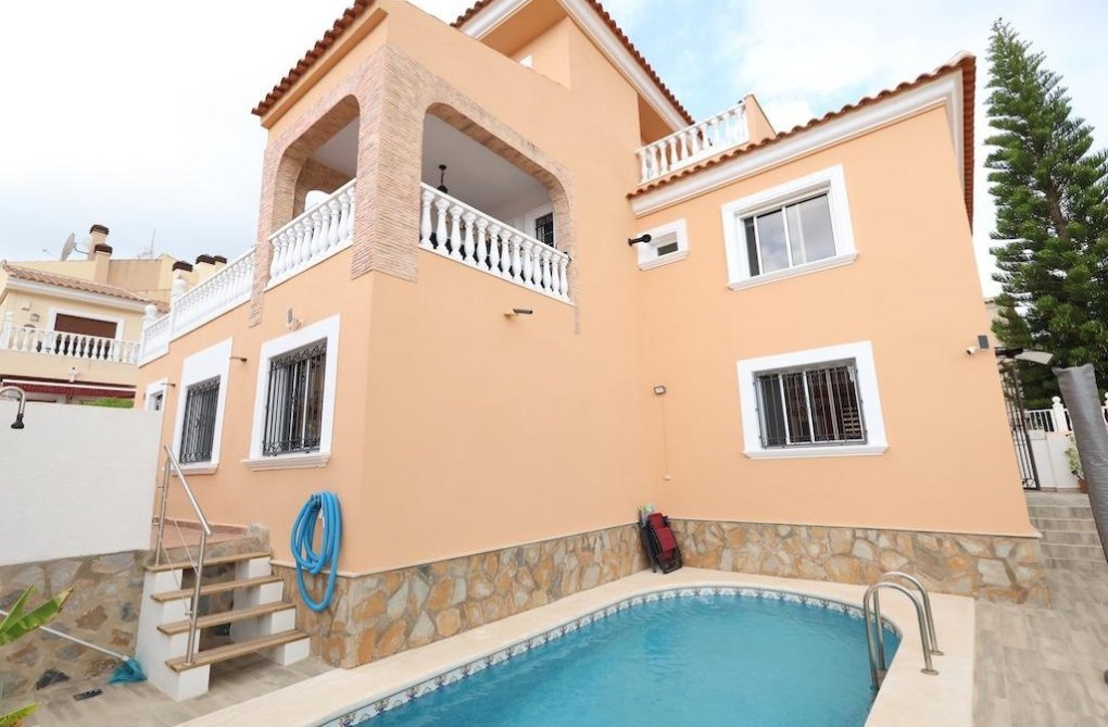 Revente - villa - San Miguel de Salinas - Inland