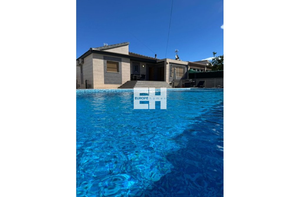 Revente - villa - Torrevieja - Los Balcones - Los Altos Del Edén