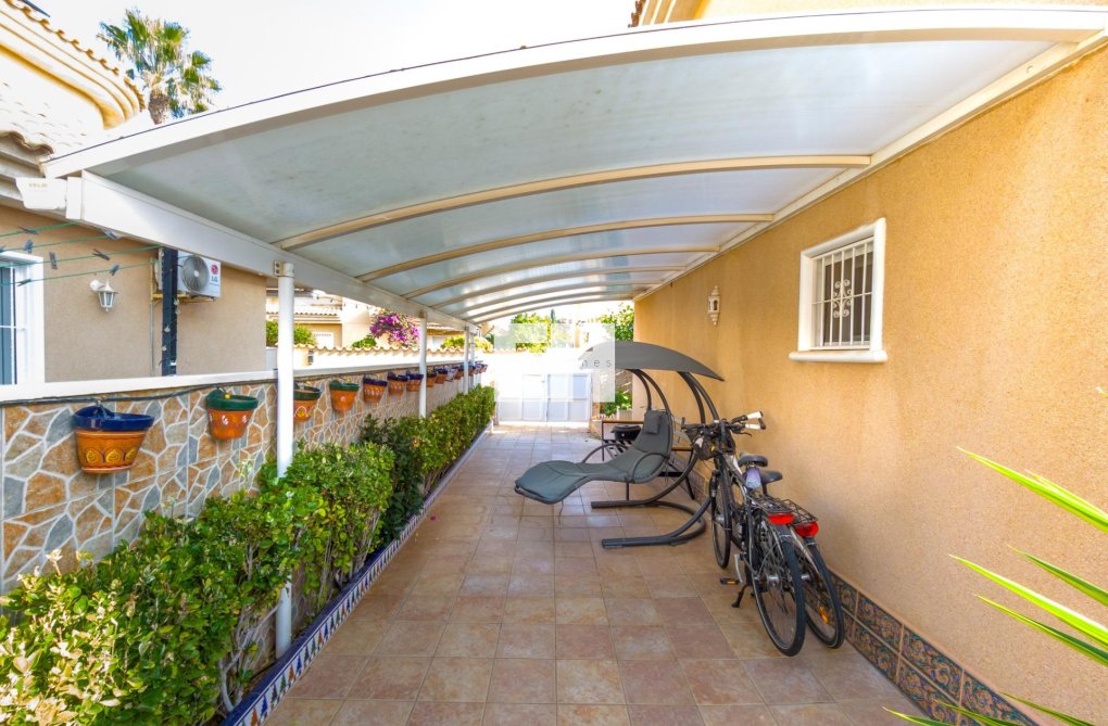 Revente - villa - Torrevieja - Los Balcones - Los Altos Del Edén