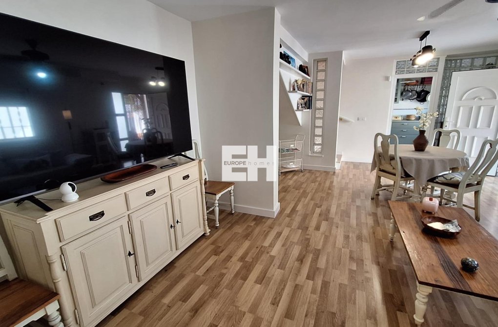 Revente - villa - Torrevieja - Los Balcones - Los Altos Del Edén