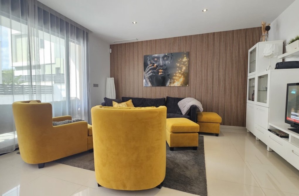 Revente - villa - Villamartin - Costa Blanca