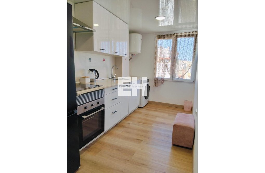 Segunda mano - Apartamento  - Alicante - Altozano