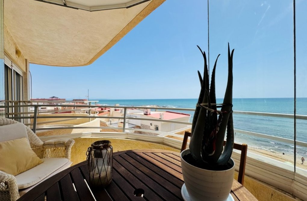 Segunda mano - Apartamento  - La Mata - Costa Blanca