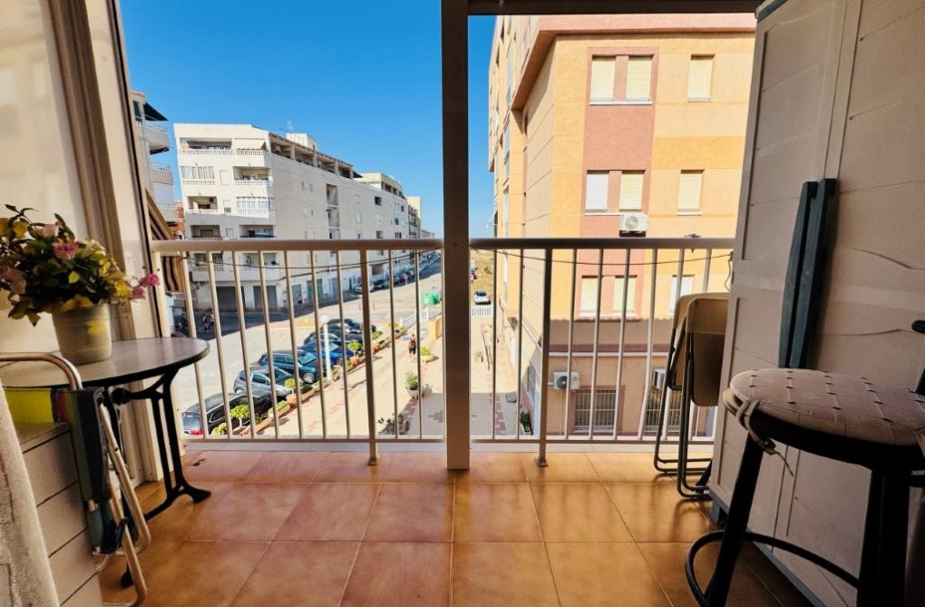 Segunda mano - Apartamento  - La Mata - Costa Blanca