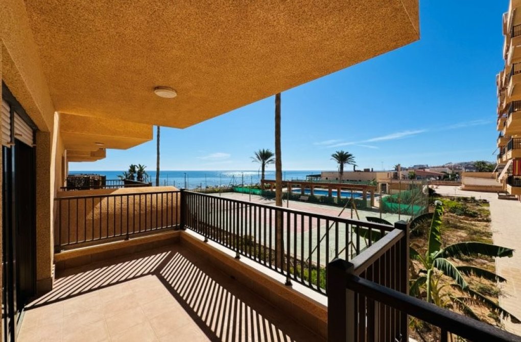 Segunda mano - Apartamento  - La Mata - Costa Blanca