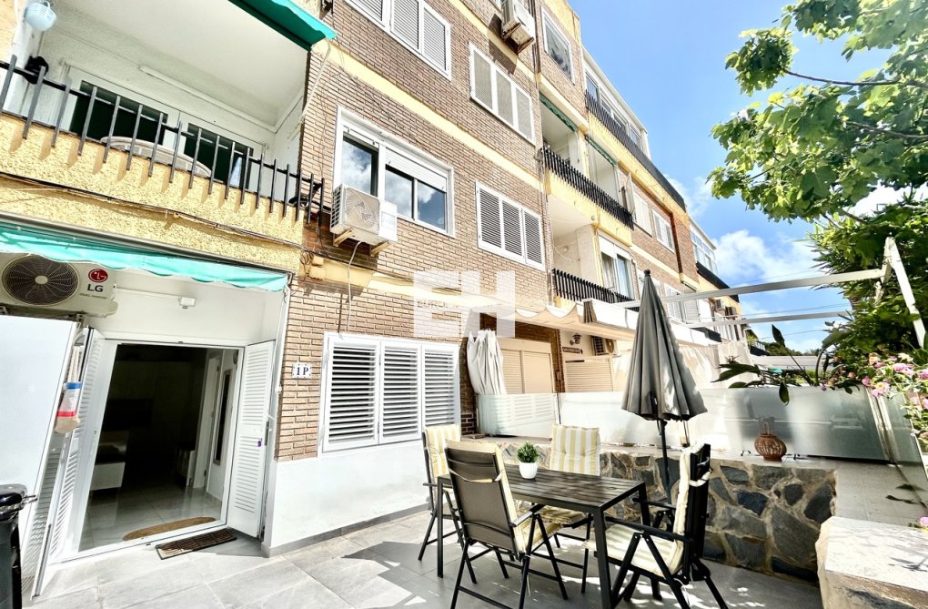 Segunda mano - Apartamento  - La Zenia - Costa Blanca