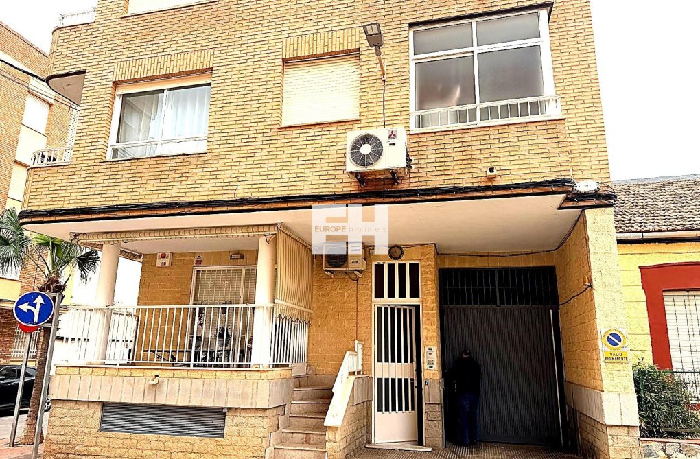 Segunda mano - Apartamento  - Los Alcázares - Playa La Concha