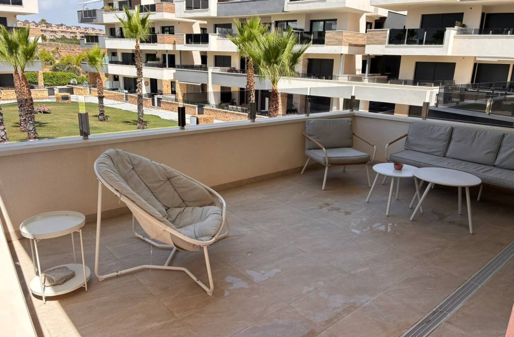 Segunda mano - Apartamento  - Los Almendros (Orihuela-Costa) - Costa Blanca
