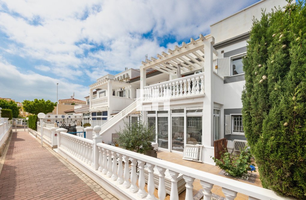 Segunda mano - Apartamento  - Orihuela Costa - Costa Blanca