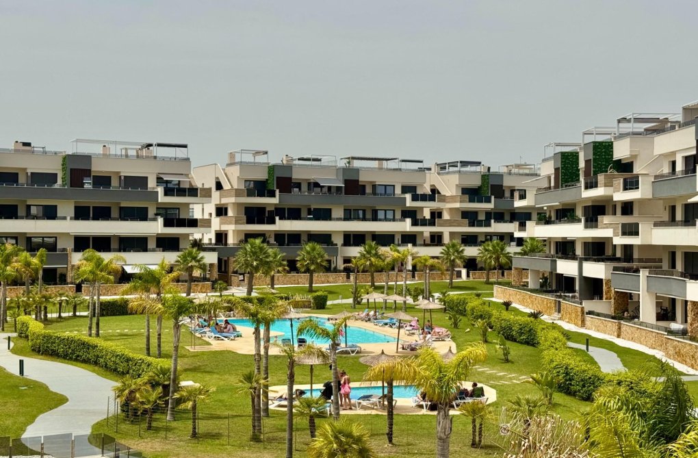 Segunda mano - Apartamento  - Orihuela Costa - Punta Prima