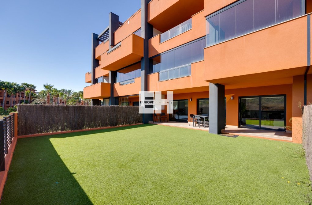 Segunda mano - Apartamento  - Orihuela Costa - Villamartín-las Filipinas