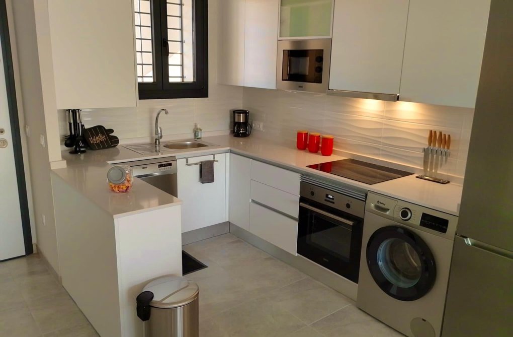 Segunda mano - Apartamento  - Orihuela - Inland