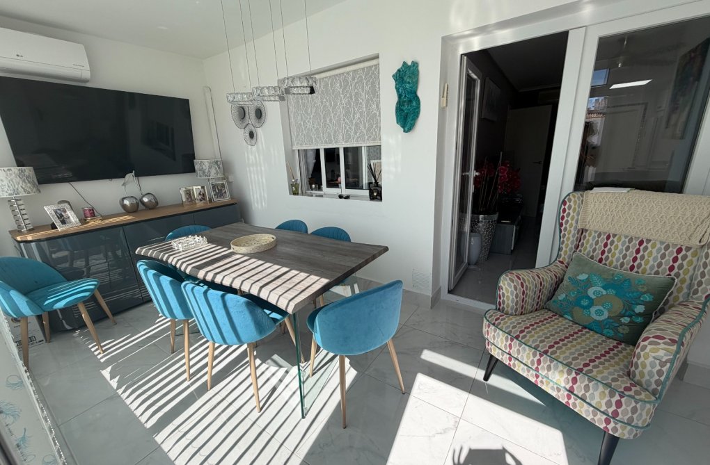 Segunda mano - Apartamento  - Orihuela - Inland