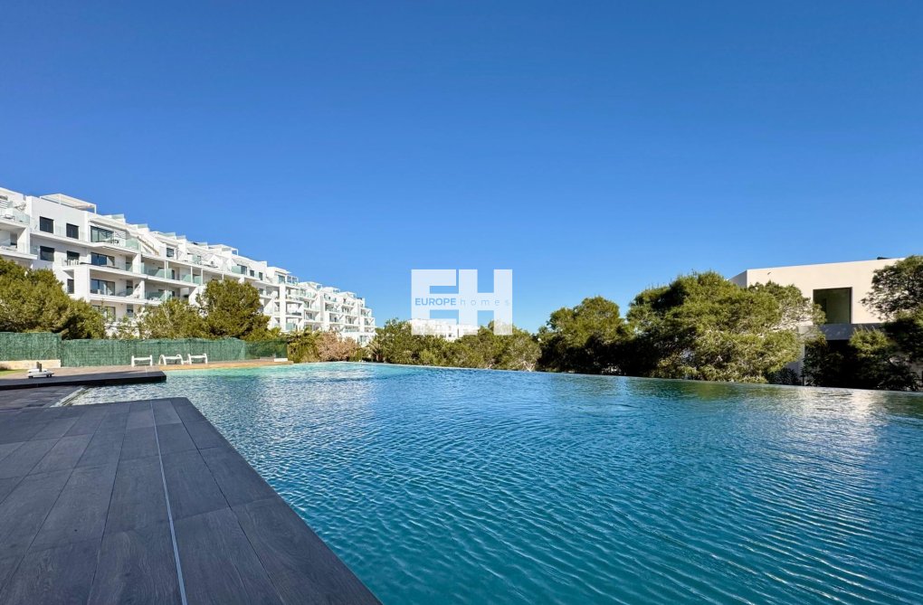 Segunda mano - Apartamento  - Orihuela - Las Colinas Golf