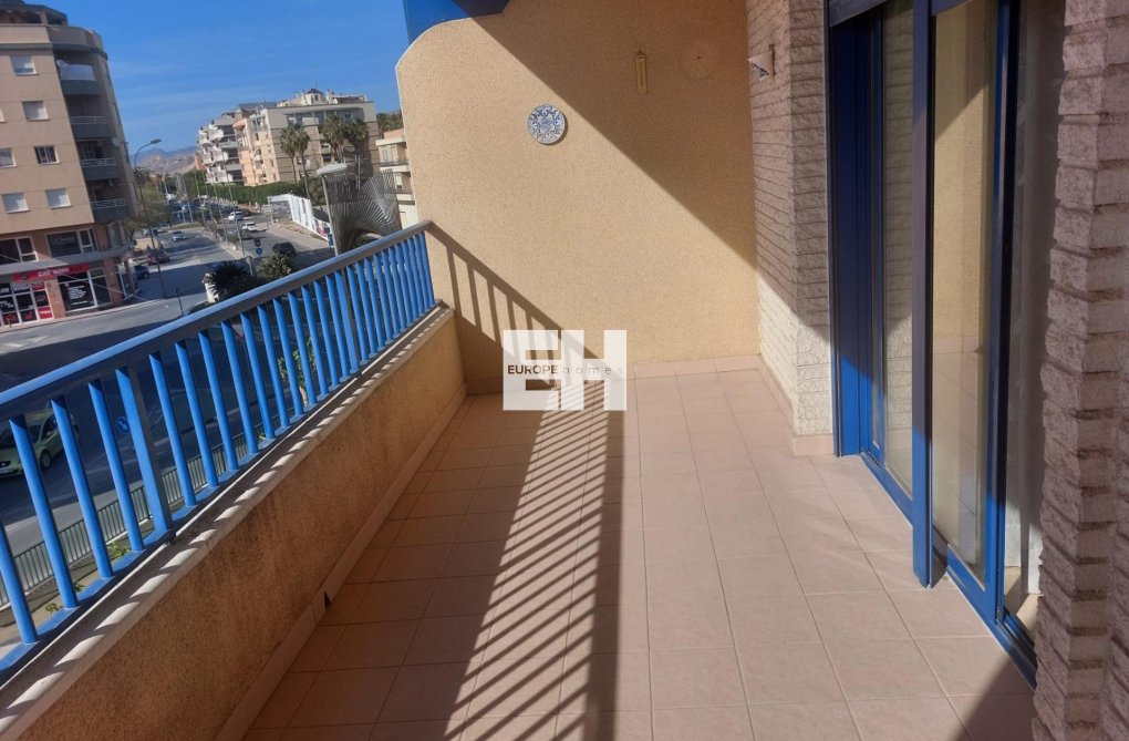 Segunda mano - Apartamento  - Orihuela - Zona Centro