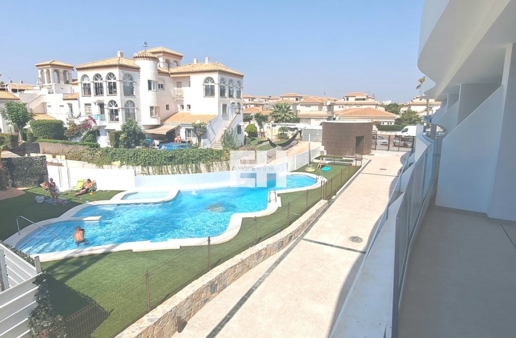 Segunda mano - Apartamento  - Playa Flamenca - Costa Blanca