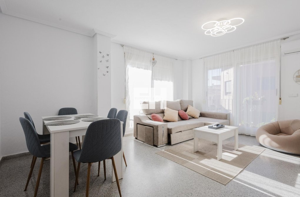 Segunda mano - Apartamento  - San Miguel de Salinas - Inland