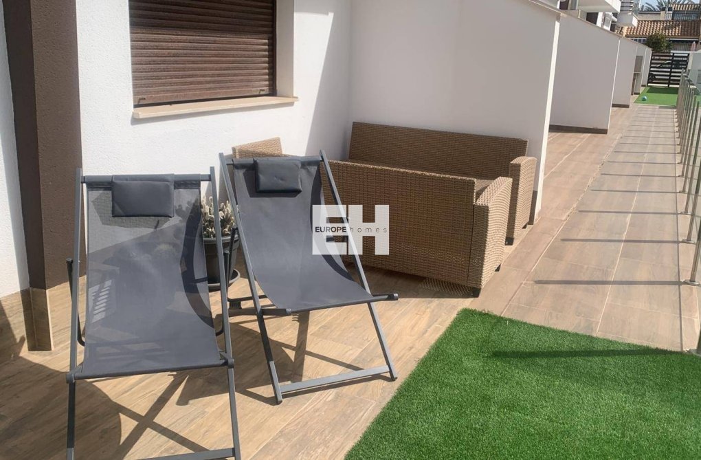 Segunda mano - Apartamento  - San Pedro del Pinatar - Centro