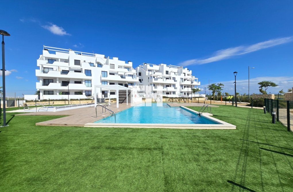 Segunda mano - Apartamento  - Santa Rosalia - Inland