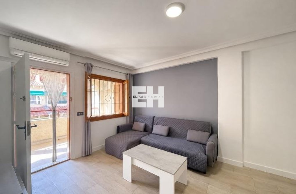 Segunda mano - Apartamento  - Torrevieja - Acequion