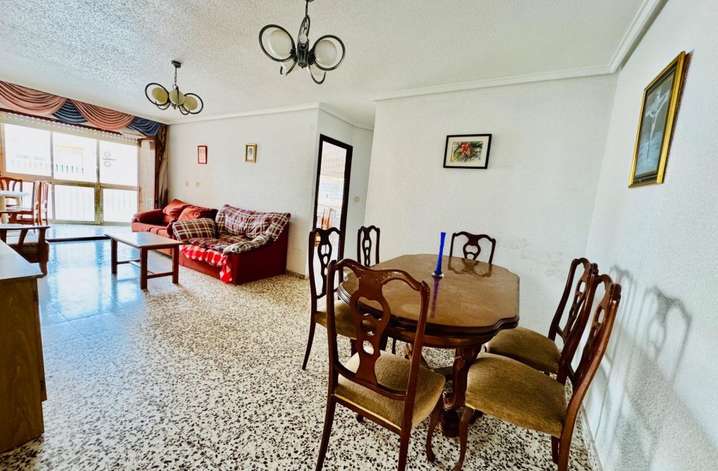 Segunda mano - Apartamento  - Torrevieja - Acequion