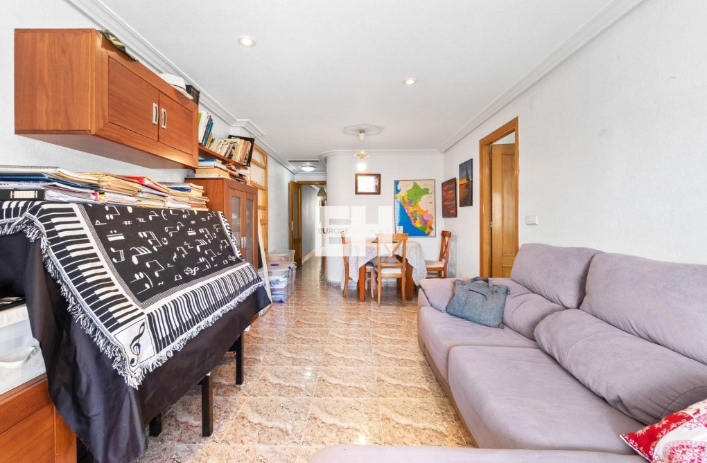 Segunda mano - Apartamento  - Torrevieja - Centro