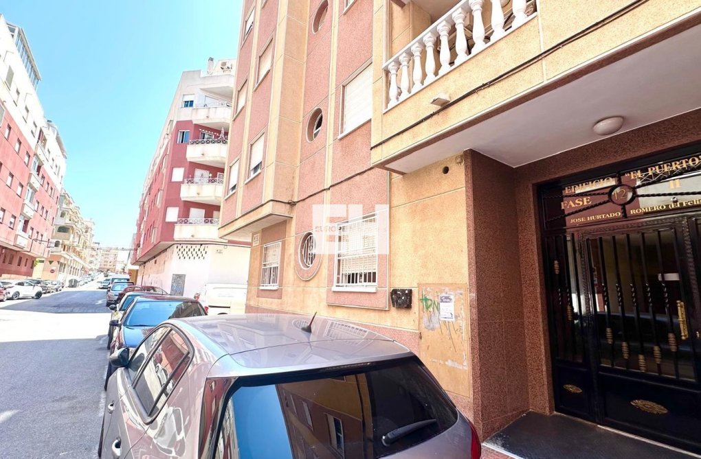 Segunda mano - Apartamento  - Torrevieja - Centro