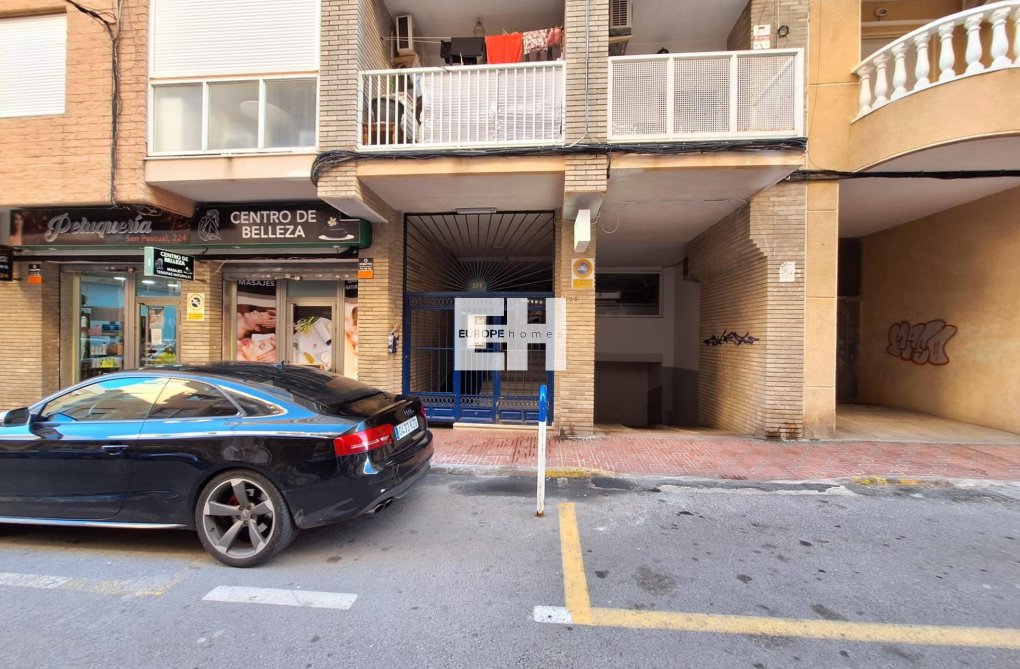 Segunda mano - Apartamento  - Torrevieja - Centro