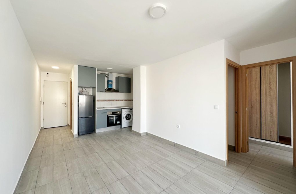 Segunda mano - Apartamento  - Torrevieja - Centro