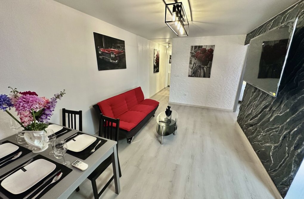 Segunda mano - Apartamento  - Torrevieja - Centro
