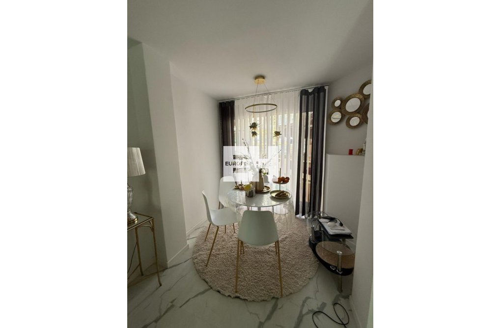 Segunda mano - Apartamento  - Torrevieja - Costa Blanca