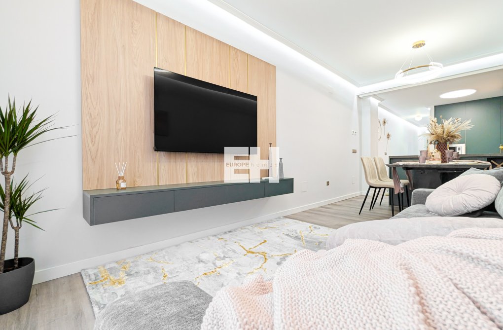 Segunda mano - Apartamento  - Torrevieja - Costa Blanca