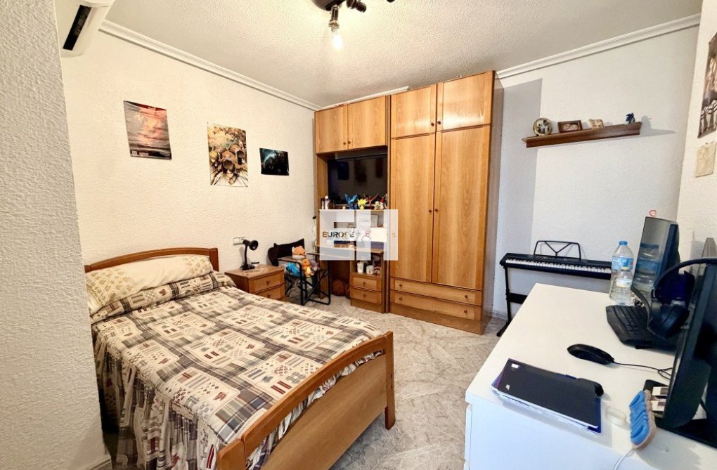 Segunda mano - Apartamento  - Torrevieja - Costa Blanca