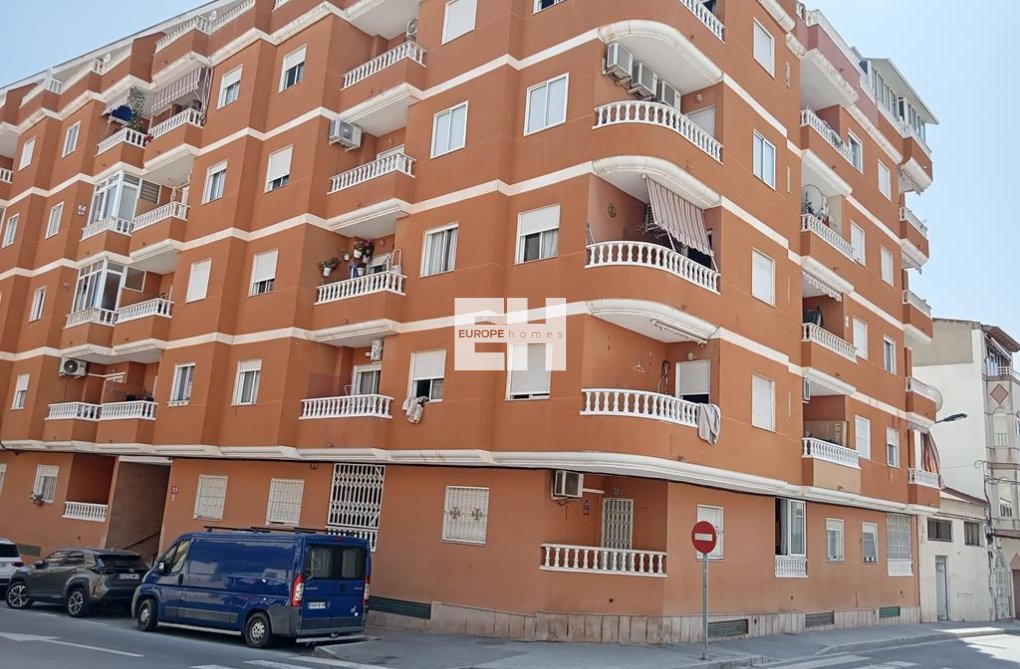 Segunda mano - Apartamento  - Torrevieja - El Molino